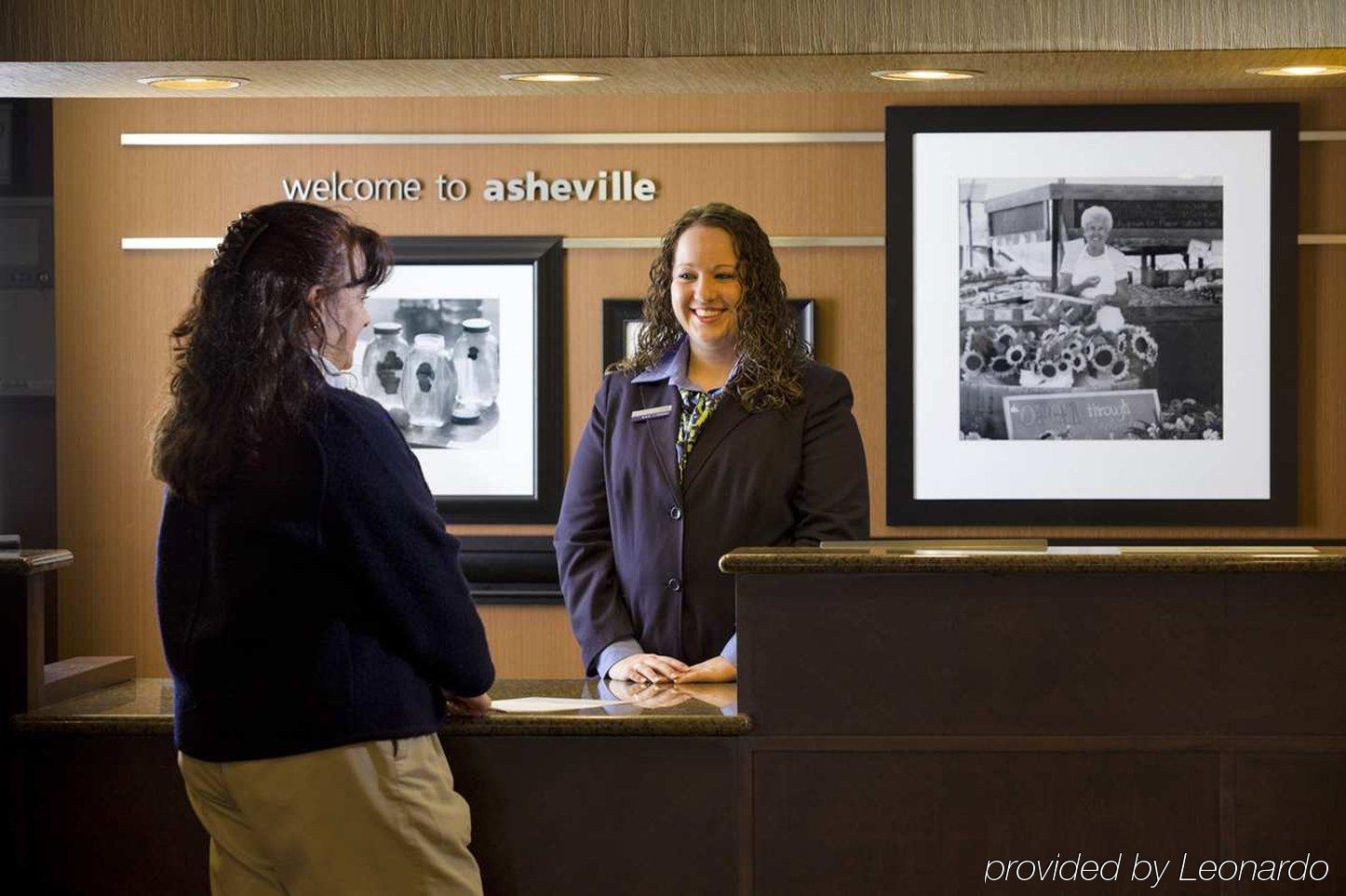 Hampton Inn Asheville - Biltmore Area מראה פנימי תמונה