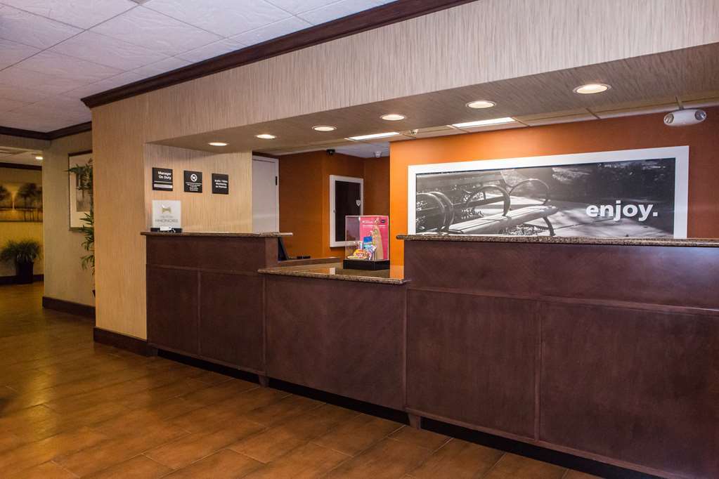 Hampton Inn Asheville - Biltmore Area מראה פנימי תמונה